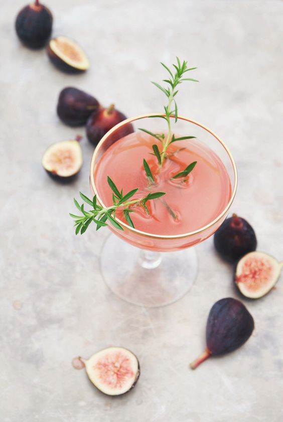5 Delicious Spring Cocktails to Kick Start Your Weekend